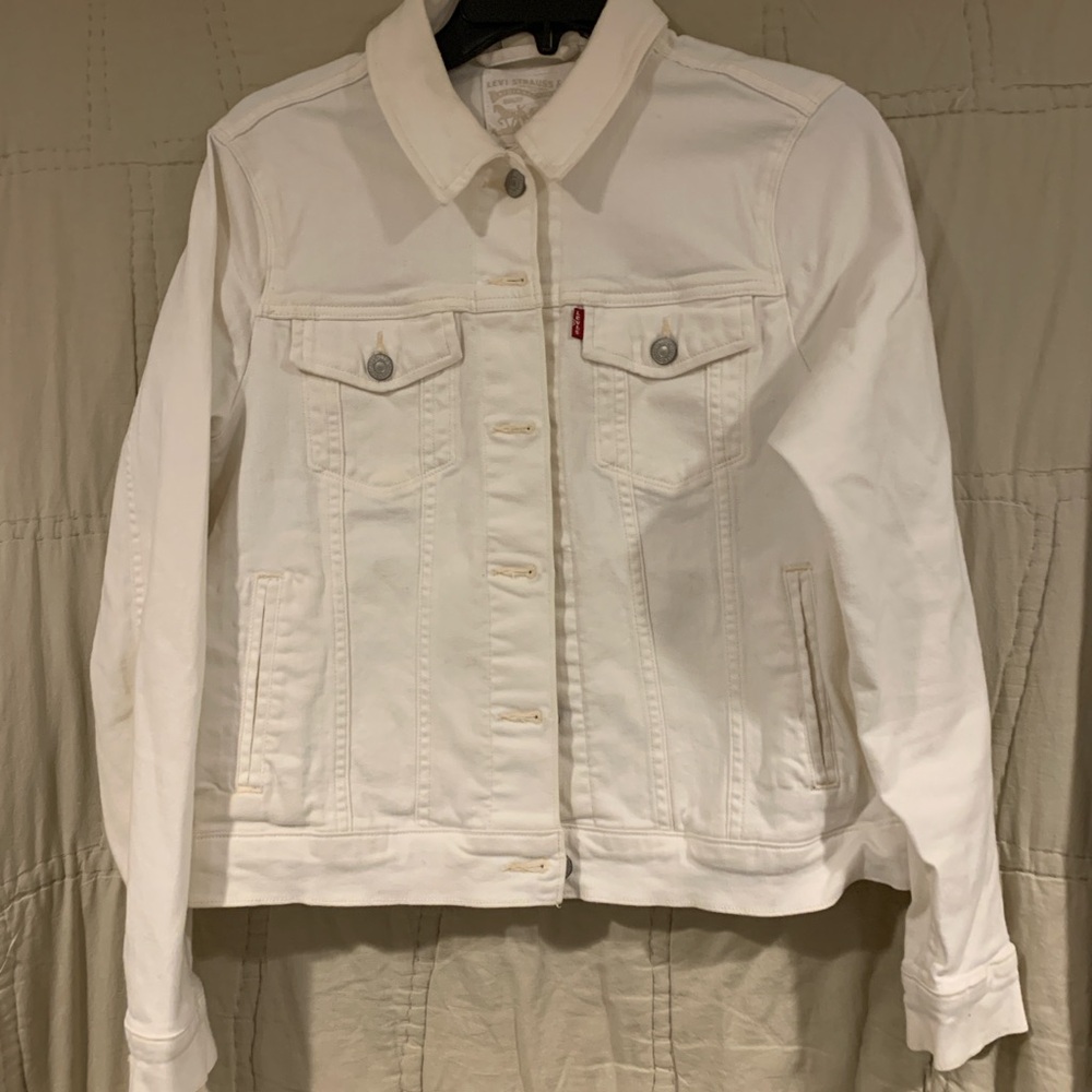 Levi's White Jean Jacket Classic Denim Style